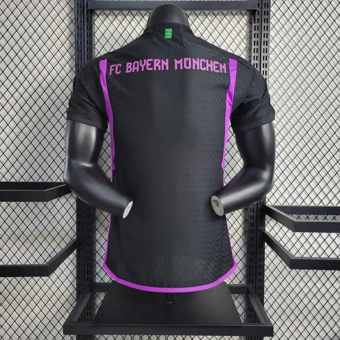 Maillot Bayern Munich saison 2023-2024 — vue alternative